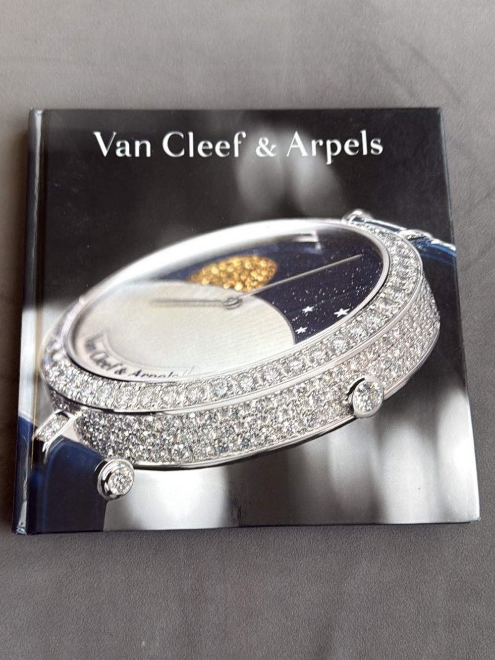 Van Cleef & Arpels Watch Timepiece Hardcover Book